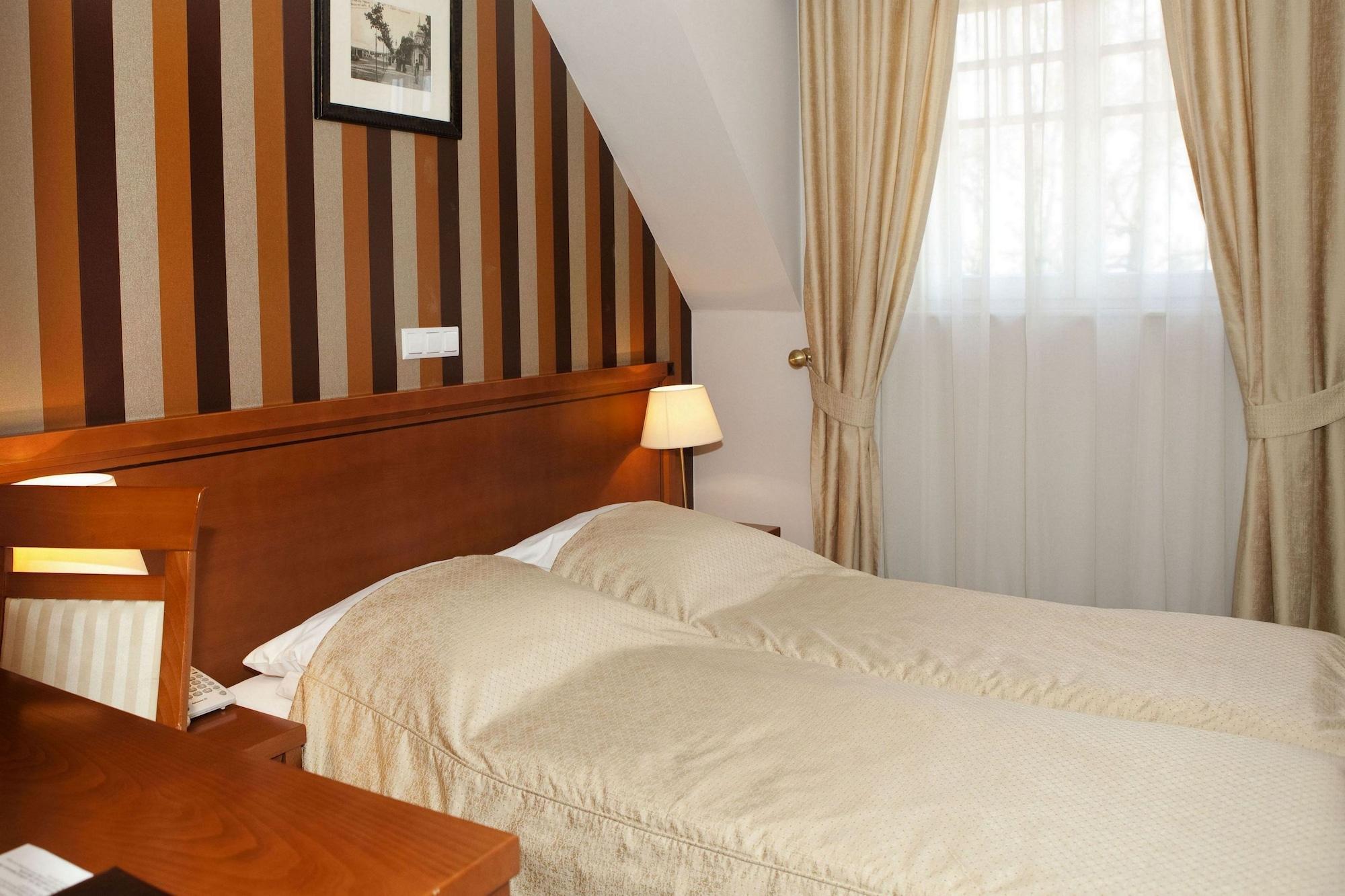 Hotel Baltica 3*